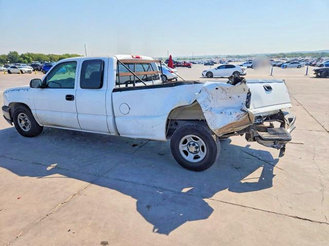 Photo 2 from auction – 2004 CHEVROLET SILVERADO with VIN 1GCEC19V44E317239