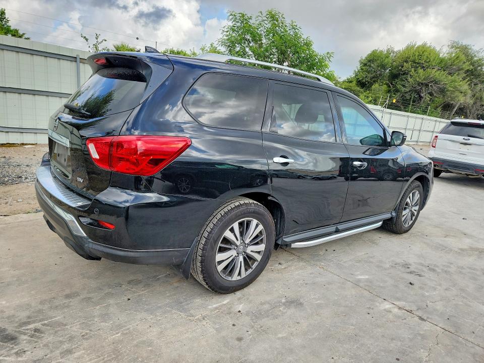 Photo 3 from auction – 2020 NISSAN PATHFINDER with VIN 5N1DR2BN3LC635188