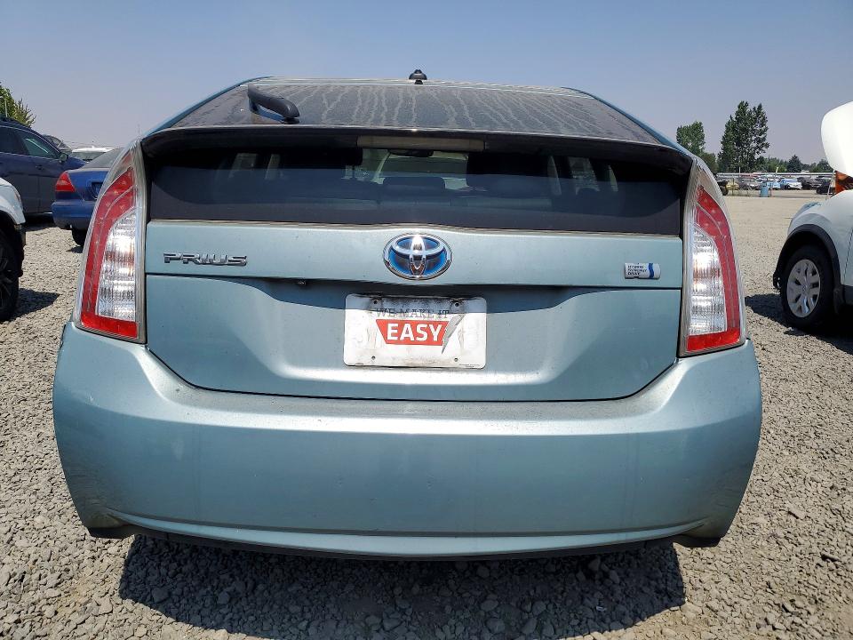 Photo 6 from auction – 2014 TOYOTA PRIUS with VIN JTDKN3DU3E1819112