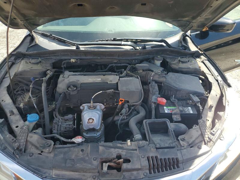 Photo 11 from auction – 2017 HONDA ACCORD with VIN 1HGCR2F37HA233963