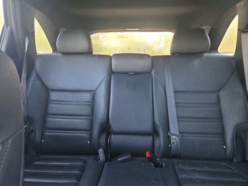 Photo 10 from auction – 2017 KIA SORENTO with VIN 5XYPKDA13HG224392