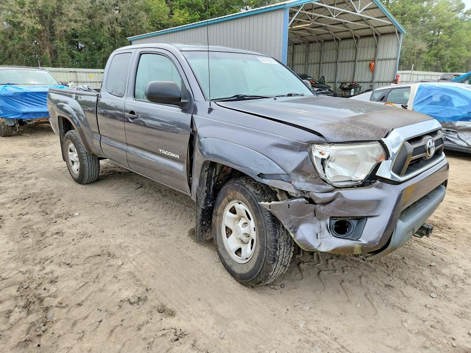 Photo 4 from auction – 2015 TOYOTA TACOMA with VIN 5TFTU4GN7FX071268