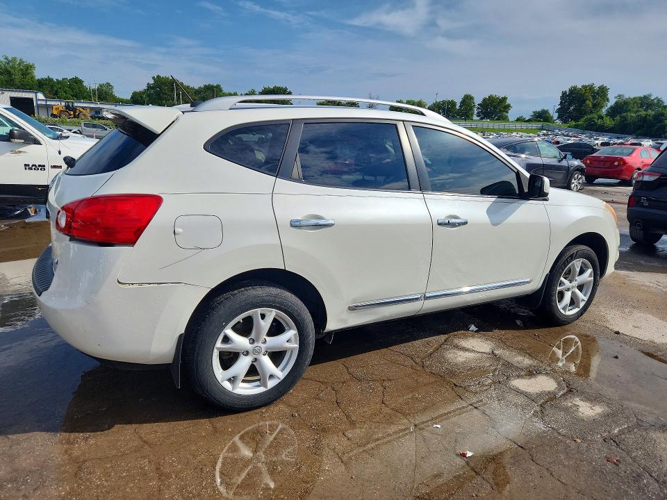 Photo 3 from auction – 2011 NISSAN ROGUE with VIN JN8AS5MV2BW276251