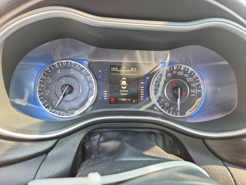 Photo 9 from auction – 2015 CHRYSLER 200 with VIN 1C3CCCAB3FN732600