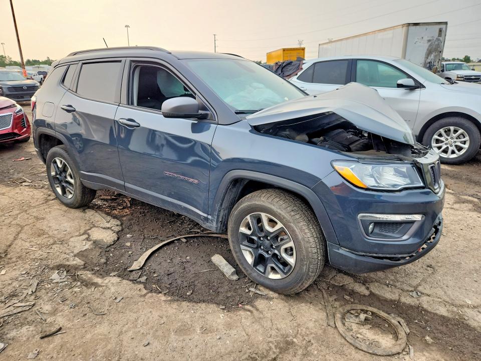 Zdjęcie 4 z aukcji – 2018 JEEP COMPASS z VIN 3C4NJDDB1JT345905