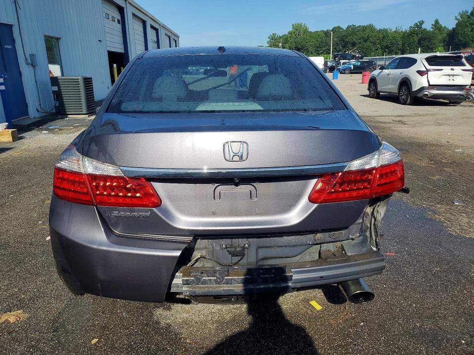 Photo 6 from auction – 2015 HONDA ACCORD with VIN 1HGCR2F83FA153276
