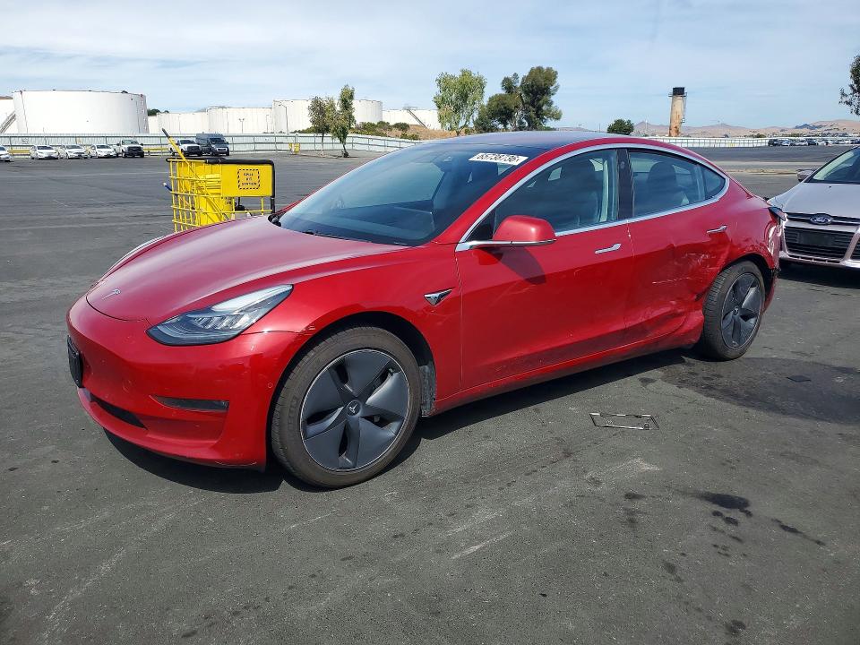 TESLA MODEL 3 2018 with VIN 5YJ3E1EA3JF022342 - Photo from auction