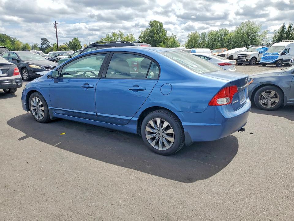 Photo 2 from auction – 2010 HONDA CIVIC with VIN 19XFA1F92AE013456