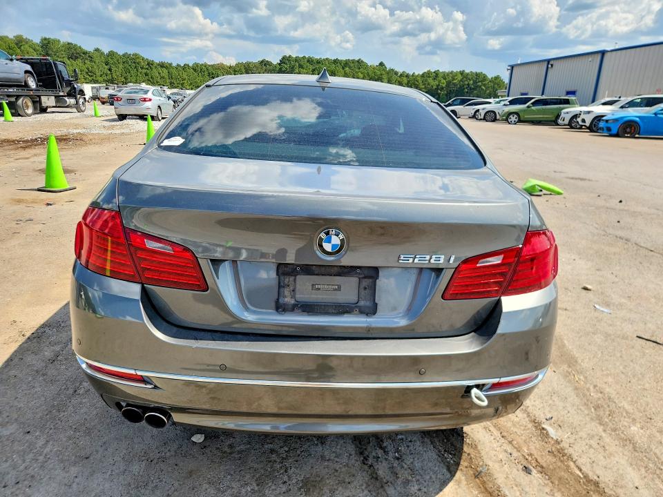 Photo 6 from auction – 2014 BMW 528 with VIN WBA5A5C51ED501869