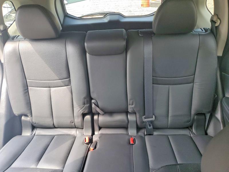 Photo 10 from auction – 2015 NISSAN ROGUE with VIN 5N1AT2MV8FC840432