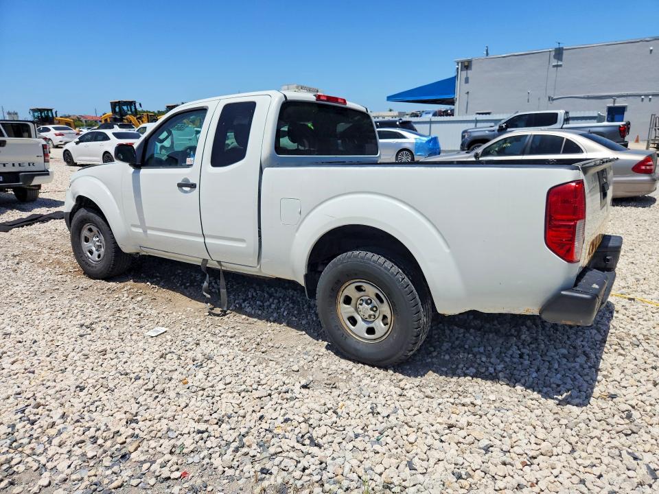 Photo 2 from auction – 2015 NISSAN FRONTIER with VIN 1N6BD0CT1FN765245