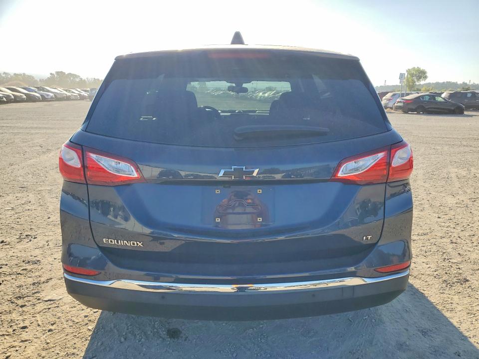 Photo 6 from auction – 2018 CHEVROLET EQUINOX with VIN 3GNAXJEV5JL350150