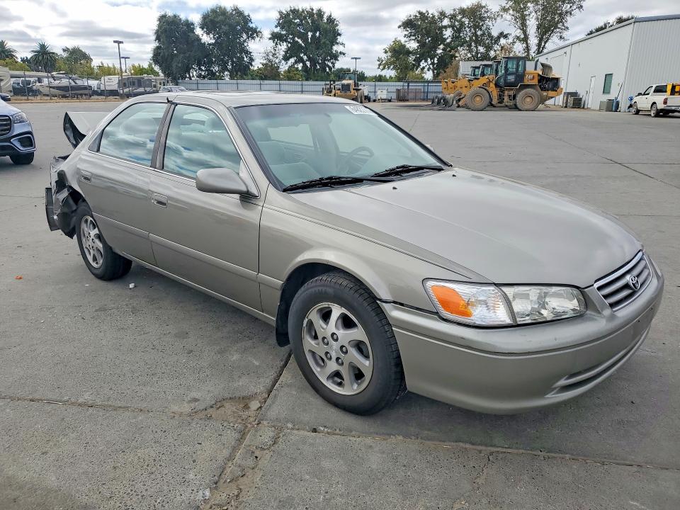 Photo 4 from auction – 2001 TOYOTA CAMRY with VIN JT2BG22K410553369