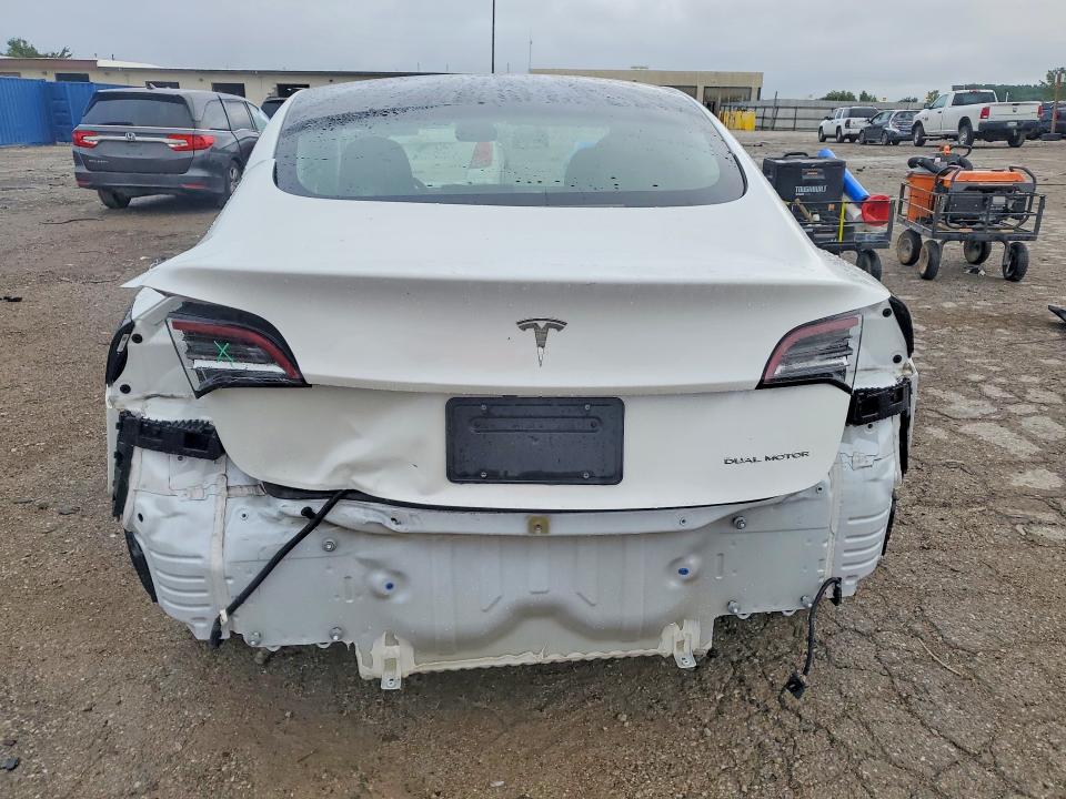 Photo 6 from auction – 2022 TESLA MODEL 3 with VIN 5YJ3E1EB1NF184016
