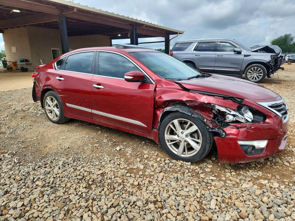 Photo 4 from auction – 2015 NISSAN ALTIMA with VIN 1N4AL3AP1FN347458