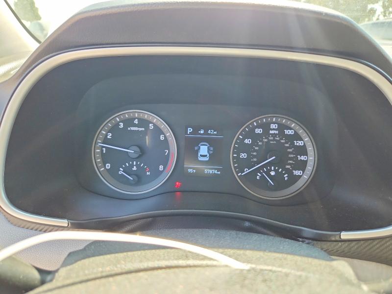 Photo 9 from auction – 2020 HYUNDAI TUCSON with VIN KM8J23A48LU116878