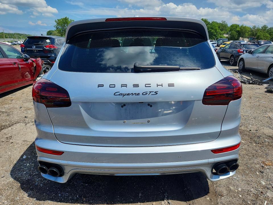 Photo 6 from auction – 2016 PORSCHE CAYENNE with VIN WP1AD2A23GLA76792