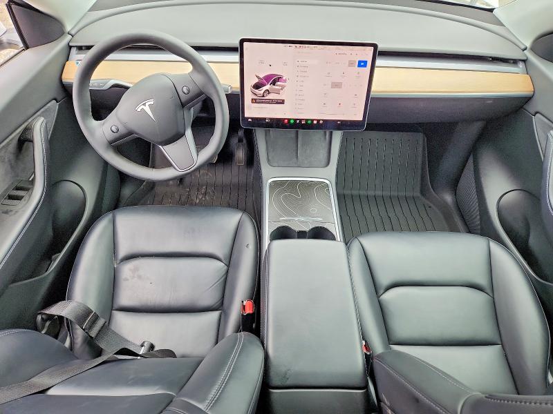 Photo 8 from auction – 2022 TESLA MODEL Y with VIN 7SAYGDEE5NF407236