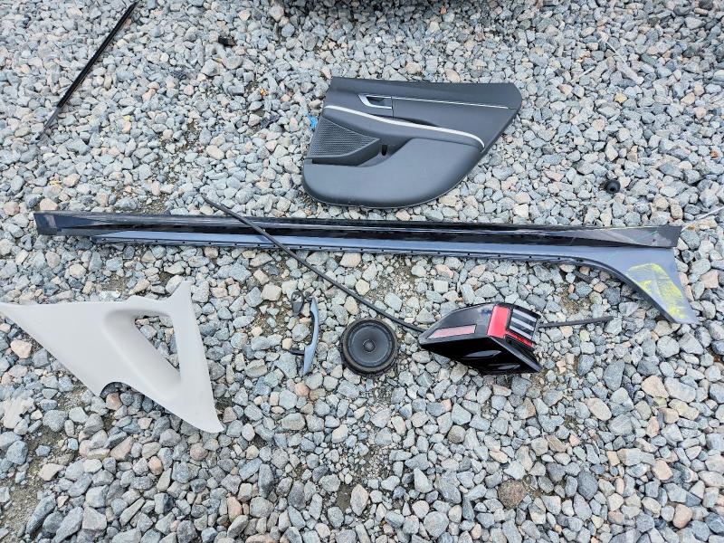Zdjęcie 12 z aukcji – 2025 HYUNDAI SONATA z VIN KMHL64JA0SA429366