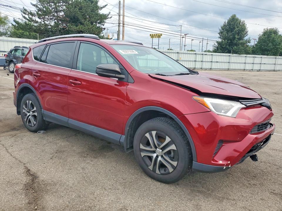 Photo 4 from auction – 2018 TOYOTA RAV4 with VIN 2T3BFREV0JW827185