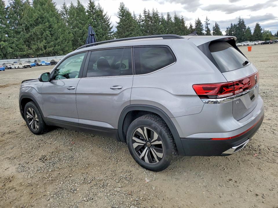 Photo 2 from auction – 2024 VOLKSWAGEN ATLAS with VIN 1V2LR2CA9RC594567