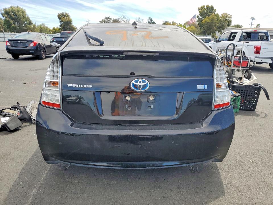 صورة رقم 6 من المزاد - 2011 TOYOTA PRIUS مع VIN JTDKN3DU8B0283694
