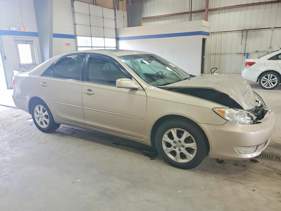 Photo 4 from auction – 2005 TOYOTA CAMRY with VIN 4T1BE30K65U008404