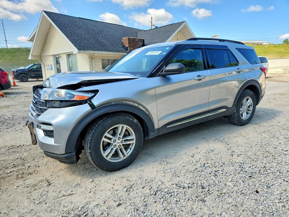 FORD EXPLORER 2020 with VIN 1FMSK8DH5LGB72744 - Photo from auction