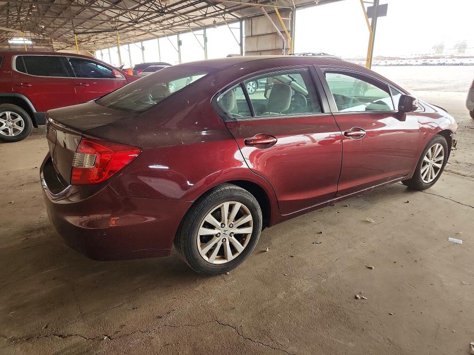 Photo 3 from auction – 2012 HONDA CIVIC with VIN 19XFB2F83CE379939