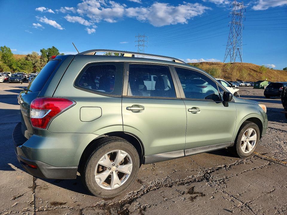 Фото 3 с аукциона – 2015 SUBARU FORESTER с VIN JF2SJABC1FH450075