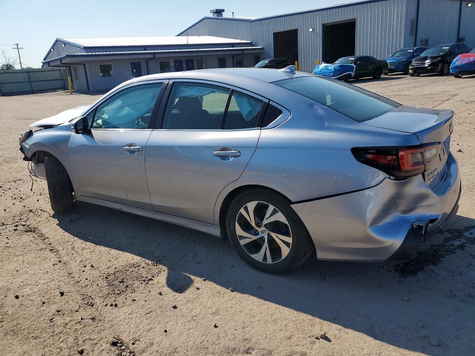 Photo 2 from auction – 2022 SUBARU LEGACY with VIN 4S3BWAF6XN3015460