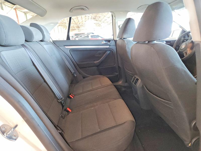 Photo 10 from auction – 2010 VOLKSWAGEN JETTA with VIN 3VWJX7AJ2AM003803