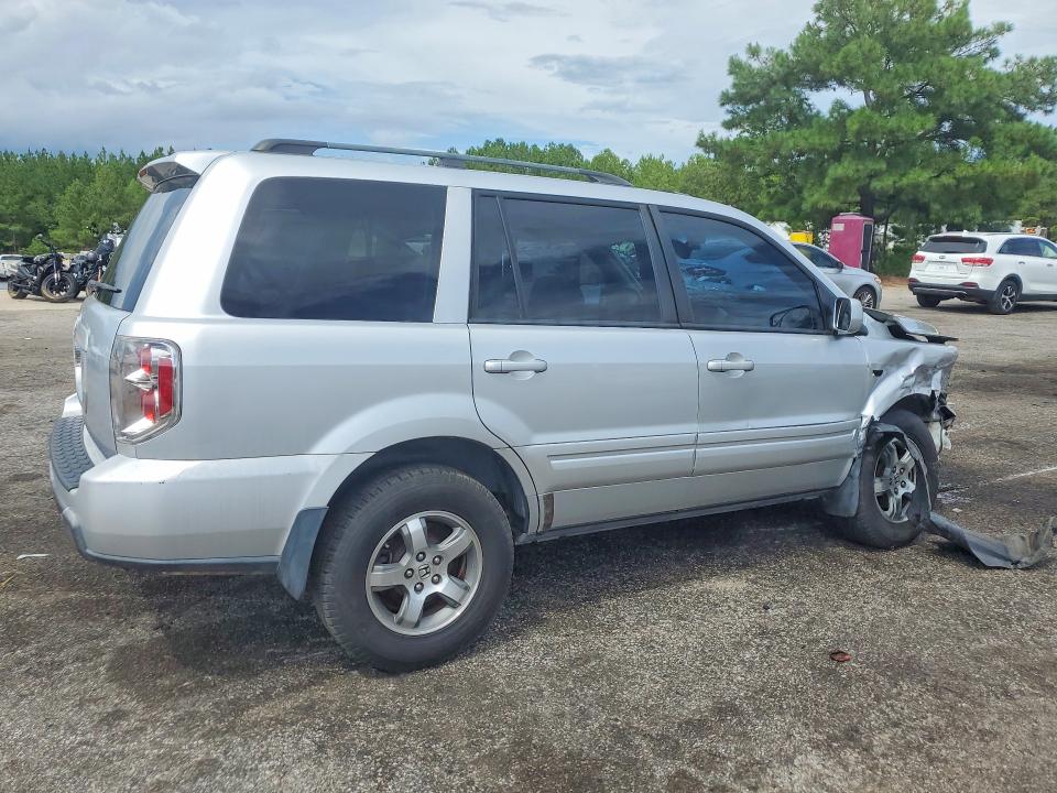 Photo 3 from auction – 2006 HONDA PILOT with VIN 5FNYF28566B015027