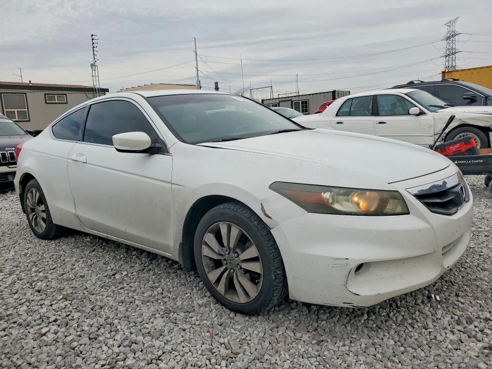 Photo 4 from auction – 2011 HONDA ACCORD with VIN 1HGCS1B83BA010374