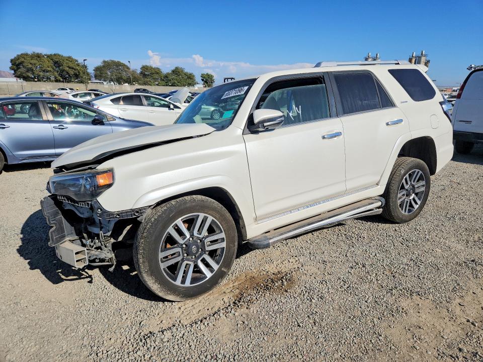 Photo 1 from auction – 2018 TOYOTA 4RUNNER with VIN JTEBU5JR9J5581988