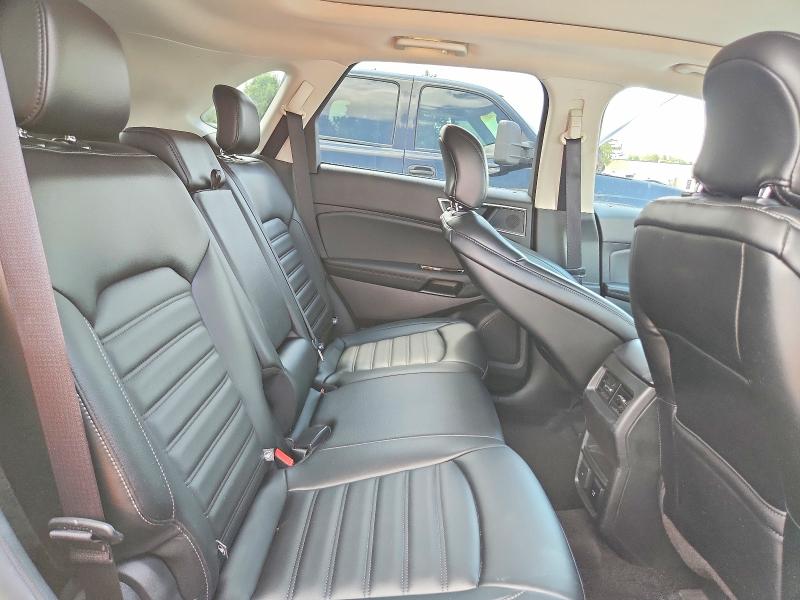 Photo 11 from auction – 2019 FORD EDGE with VIN 2FMPK3J94KBC45579