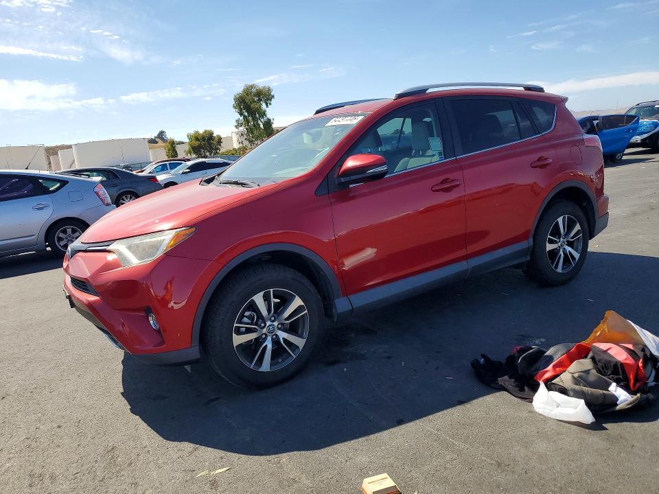TOYOTA RAV4 2016 with VIN 2T3RFREV4GW441540 - Photo from auction