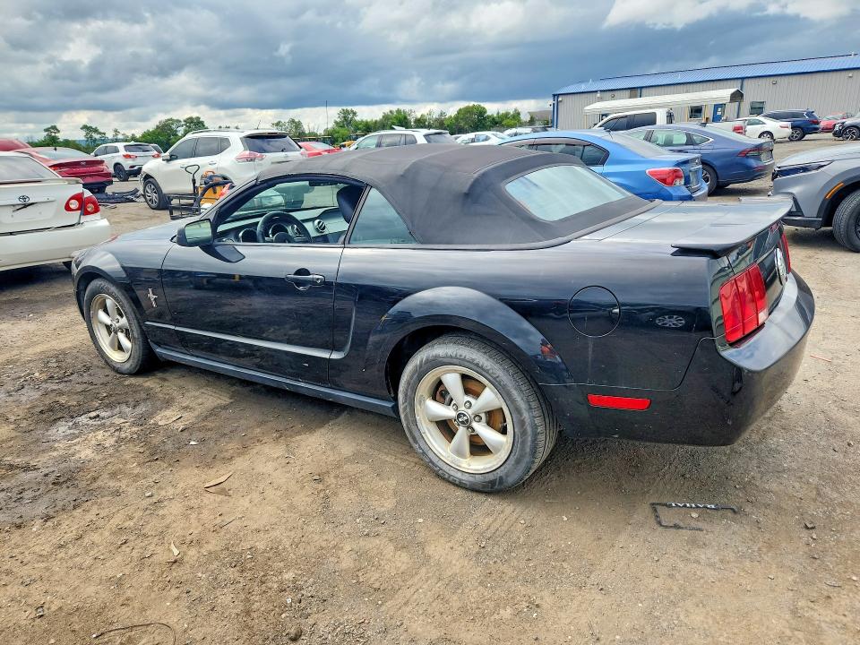 Photo 2 from auction – 2007 FORD MUSTANG with VIN 1ZVFT84N775242929