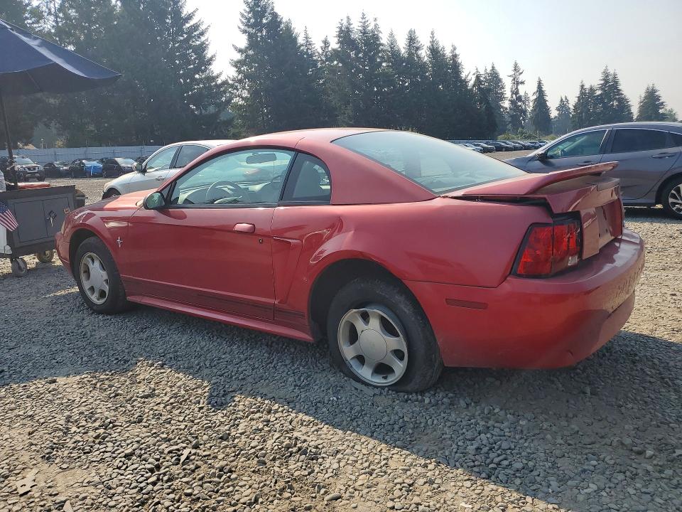 Photo 2 from auction – 2000 FORD MUSTANG with VIN 1FAFP4047YF135376
