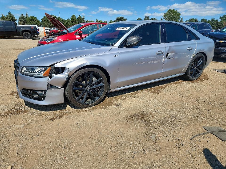 2016 AUDI S8 - Търг №66054836