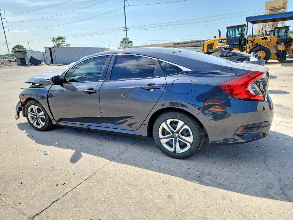 Photo 2 from auction – 2017 HONDA CIVIC with VIN 2HGFC2F57HH543838