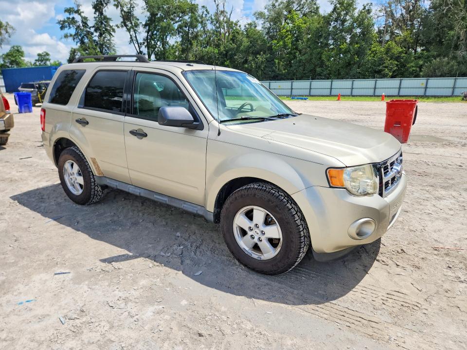 Photo 4 from auction – 2012 FORD ESCAPE with VIN 1FMCU0D77CKA41870