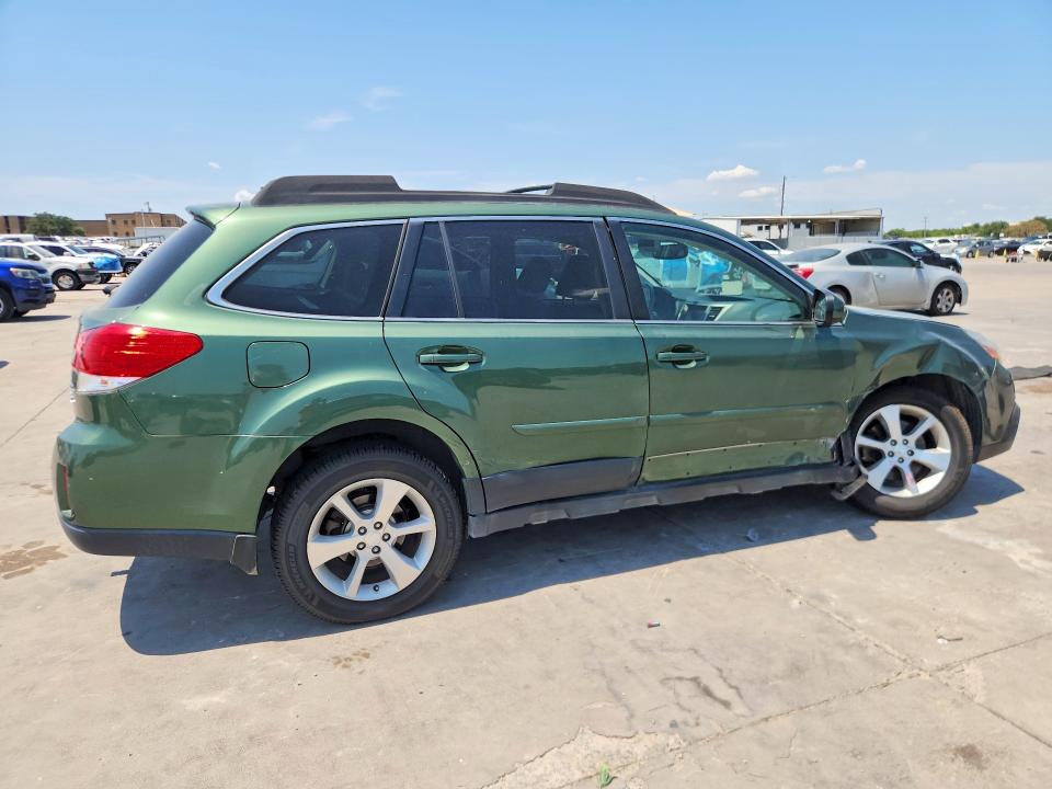 Photo 3 from auction – 2014 SUBARU OUTBACK with VIN 4S4BRDMC1E2266483