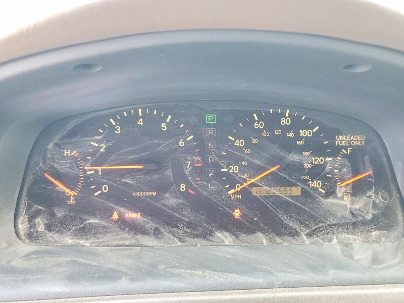 Zdjęcie 9 z aukcji – 1998 LEXUS ES z VIN JT8BF28G8W5038235