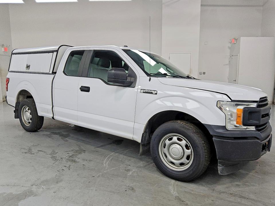 Photo 4 from auction – 2018 FORD F150 with VIN 1FTEX1CB3JKE81792