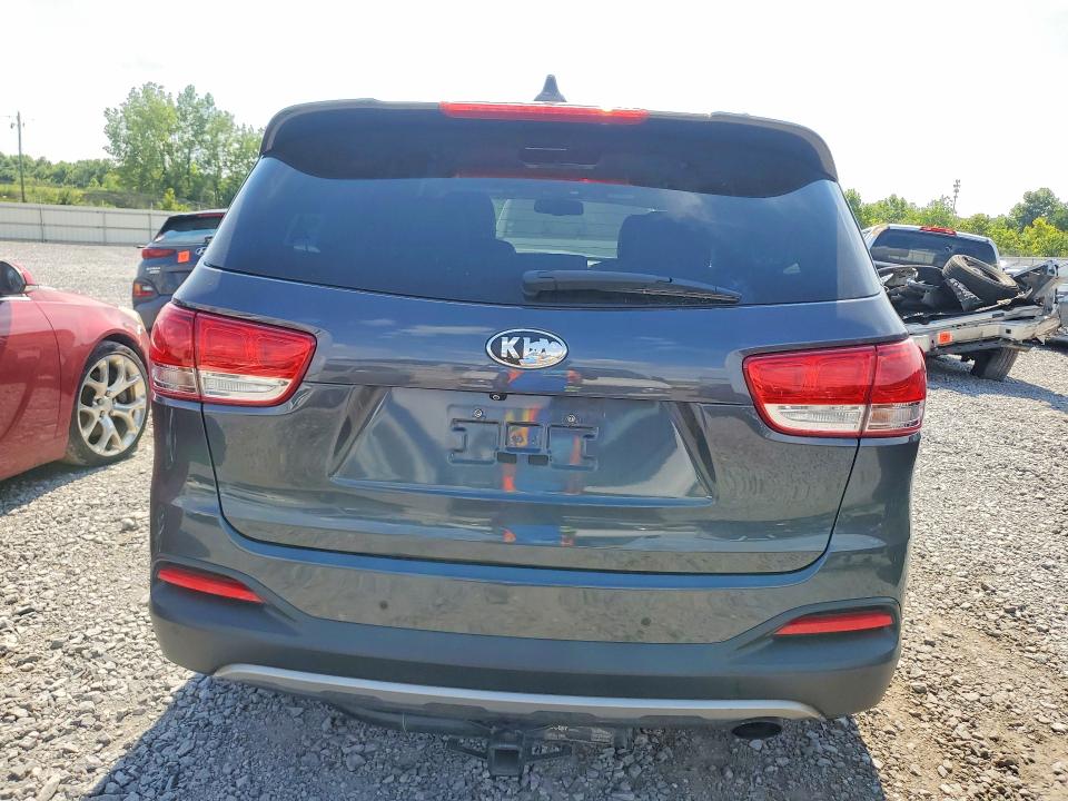 Zdjęcie 6 z aukcji – 2017 KIA SORENTO z VIN 5XYPH4A57HG315005