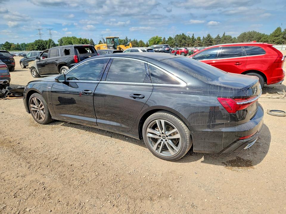 Zdjęcie 2 z aukcji – 2021 AUDI A6 z VIN WAUL2AF2XMN034135