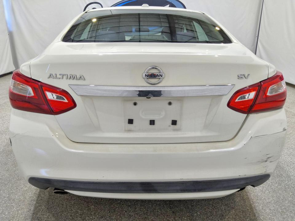 Photo 6 from auction – 2017 NISSAN ALTIMA with VIN 1N4AL3AP3HC129455