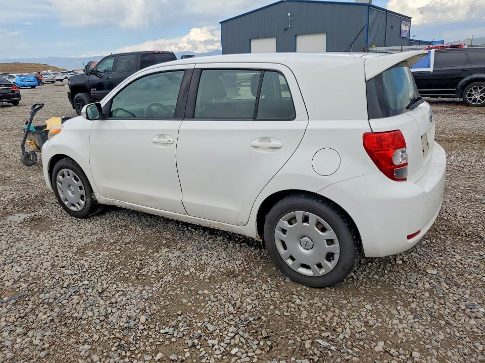 Photo 2 from auction – 2008 SCION XD with VIN JTKKU10478J002784