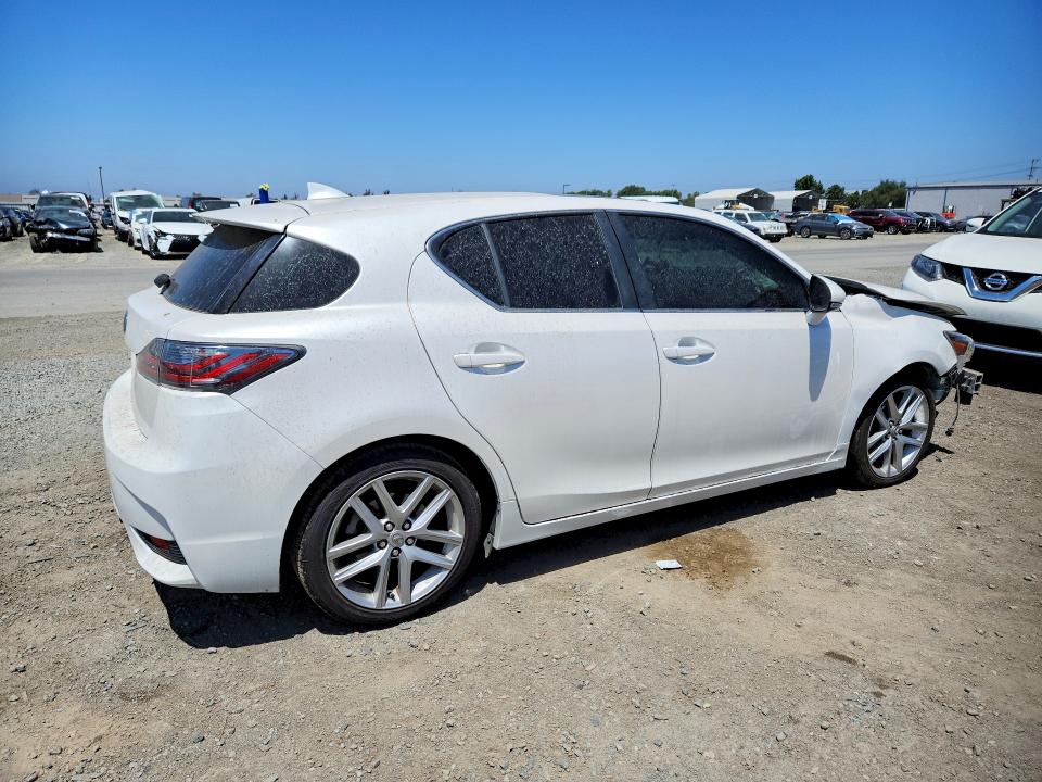 Zdjęcie 3 z aukcji – 2017 LEXUS CT z VIN JTHKD5BH1H2286078